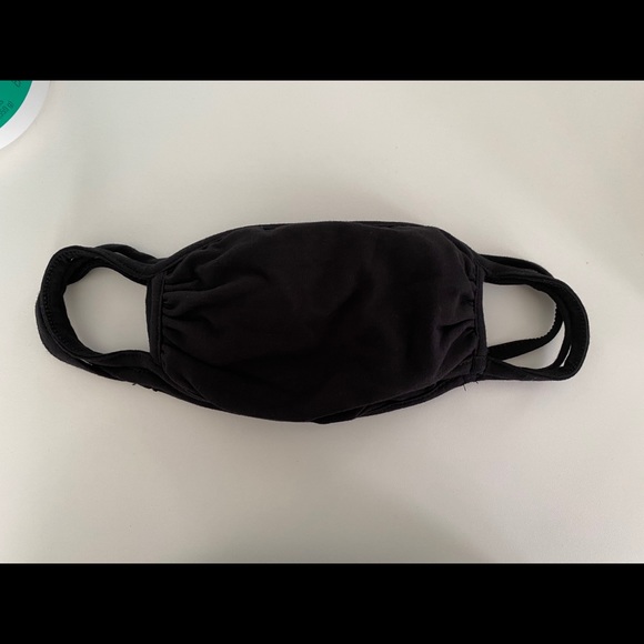 FACE MASKS - Picture 1 of 1